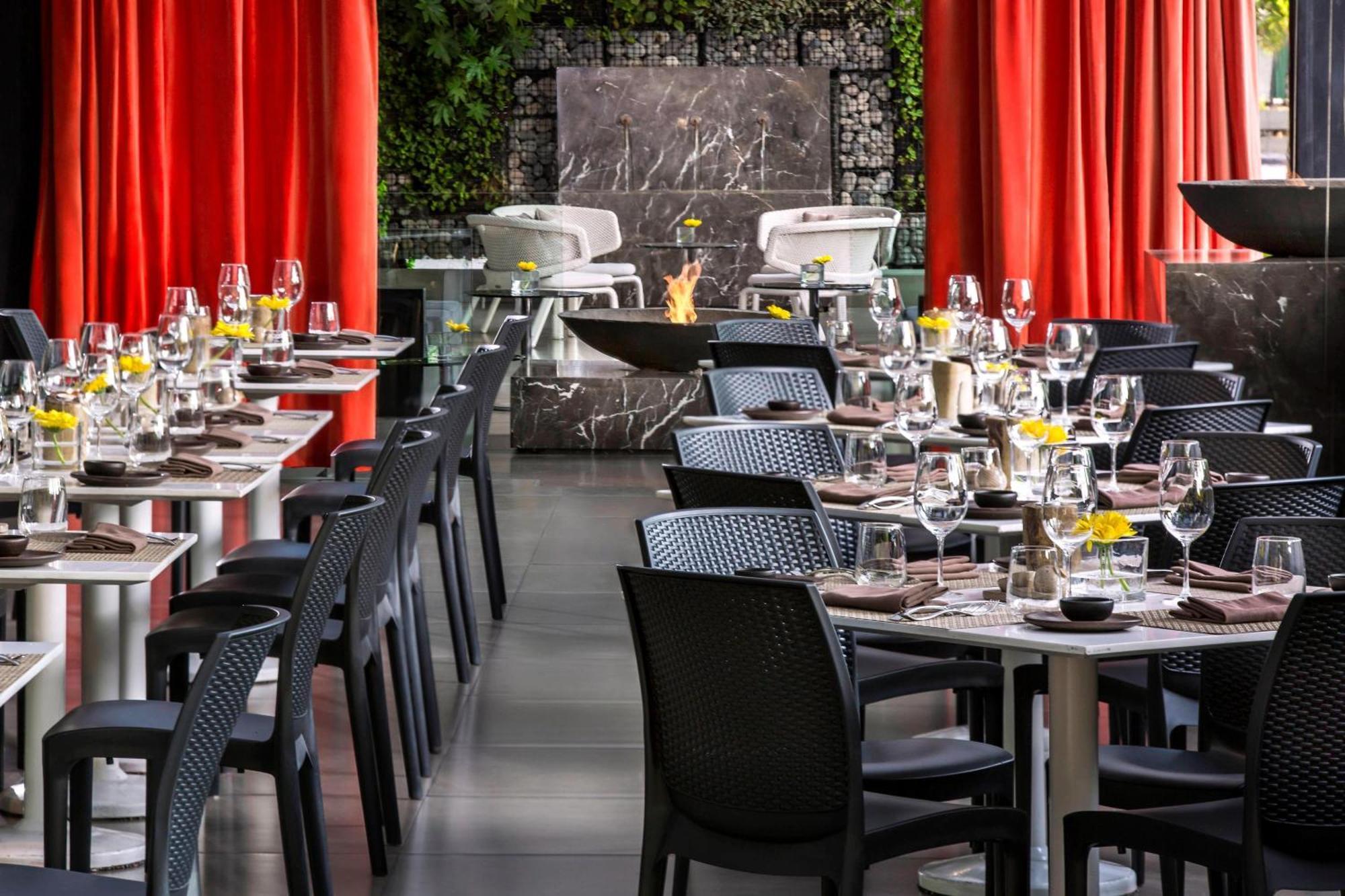 The Ritz-carlton, Hotel Santiago